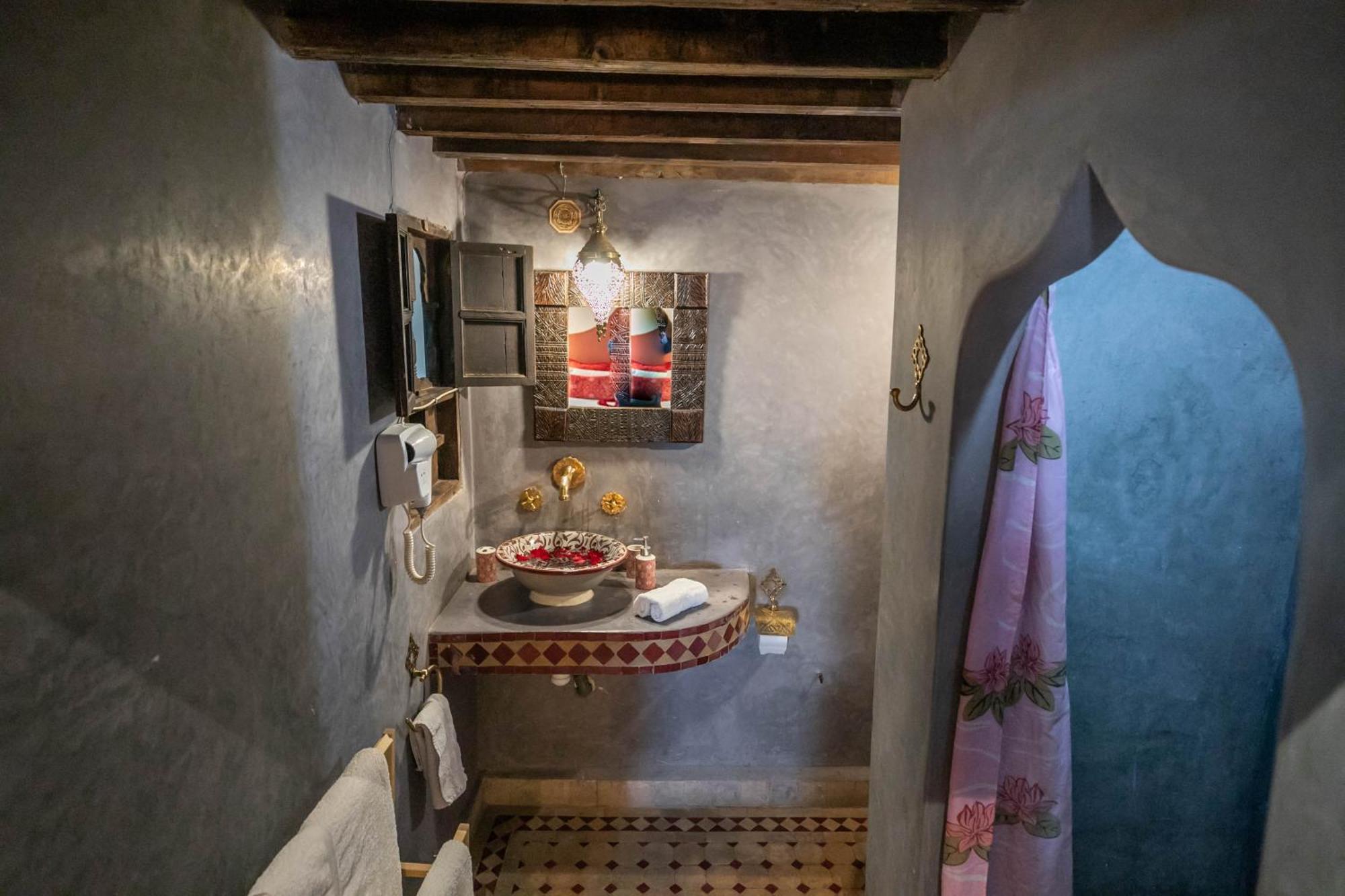 Riad Les Idrissides Chez Lea Fez Exterior photo